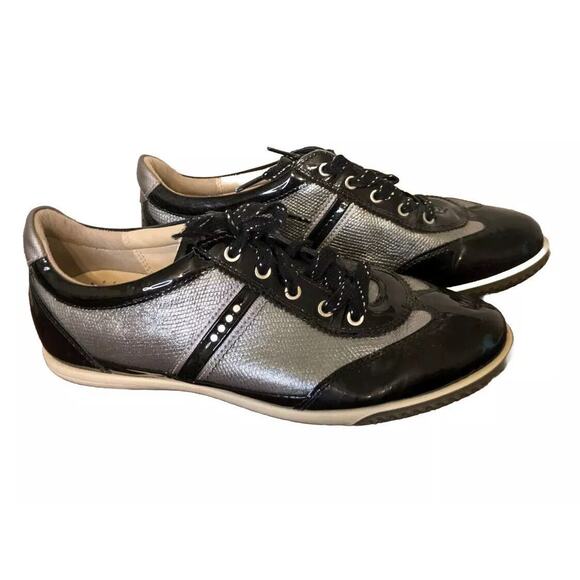 Ecco Shoes - Ecco Women's Golf Shoes Black Silver Lace Up Size 38 (US Size 7.5).